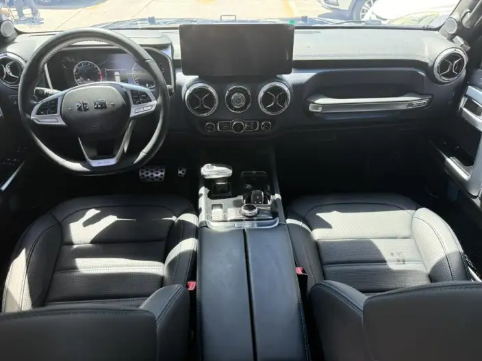 BAIC BJ40 2020 Model 2.0T Automatic 4WD City Hunter Edition Warrior Model – фото 8