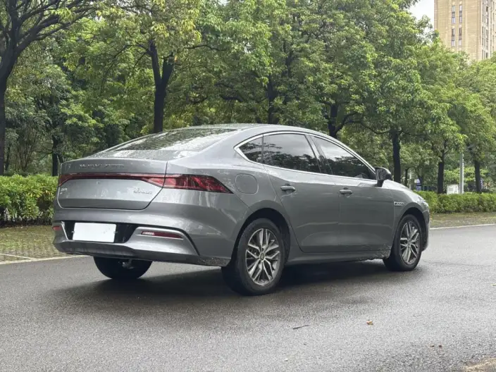 Qin Plus EV 2021 Model 400KM Luxury Model – фото 6