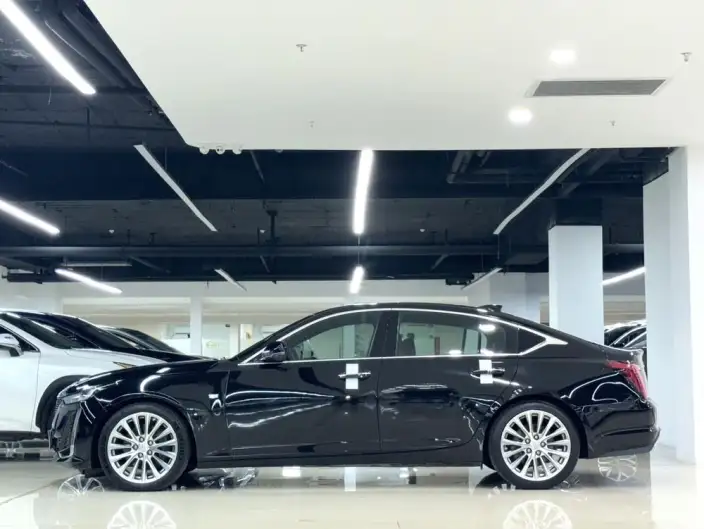 Cadillac CT5 2021 Model 28T Noble Model – фото 3