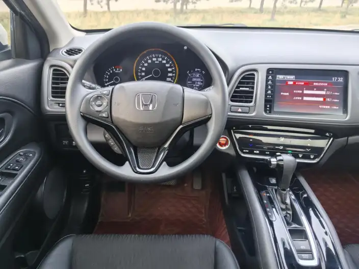 Honda Vezel 2020 Model 220 TURBO CVT Deluxe Edition – фото 7