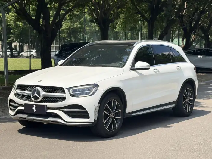 Mercedes-Benz GLC 2020 Model GLC 300 L 4MATIC Dynamic Model – фото 1