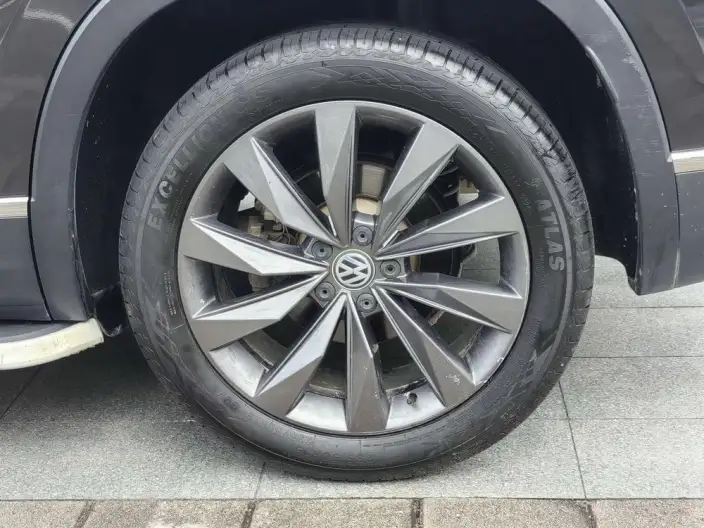 Volkswagen Tayron 2020 Model 330TSI Luxury Zhilian Edition – фото 8