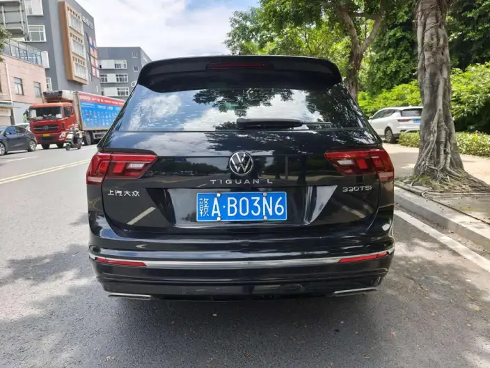 Volkswagen Tiguan L 2021 Model 330TSI Automatic 2WD R-Line Enjoy the version more – фото 6