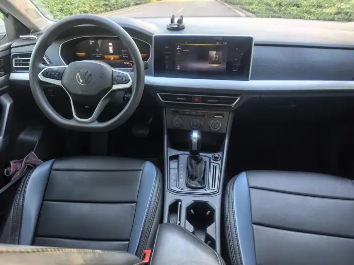 Volkswagen Lavida 2023 Model 1.5L Automatic Starry Sky Five Million Edition – фото 7