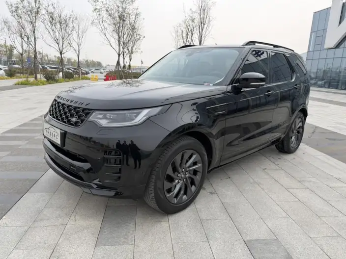 Land Rover Discovery 2023 Model 360PS R-Dynamic S