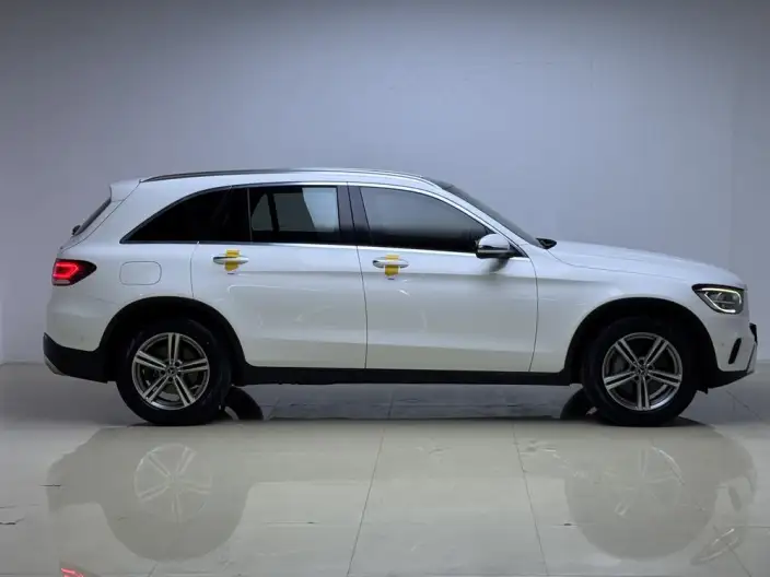 Mercedes-Benz GLC 2021 Model GLC 260 L 4MATIC Dynamic Model – фото 8