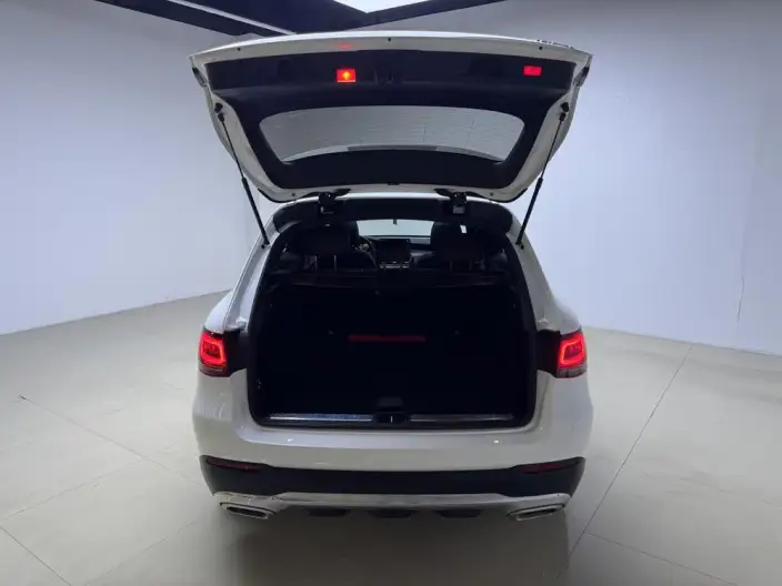 Mercedes-Benz GLC 2021 Model GLC 260 L 4MATIC Dynamic Model – фото 20