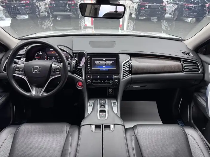 Honda Avancier 2020 Model 370 TURBO 9AT Exclusive Edition AWD – фото 7