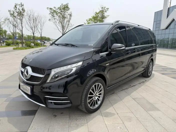 Mercedes-Benz V-Class 2020 Model V 260 L Long wheelbase Deluxe Edition – фото 1