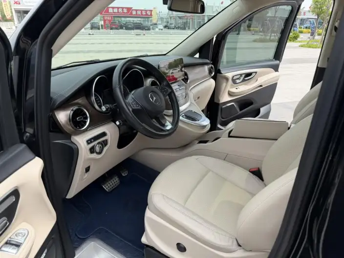 Mercedes-Benz V-Class 2020 Model V 260 L Long wheelbase Deluxe Edition – фото 8