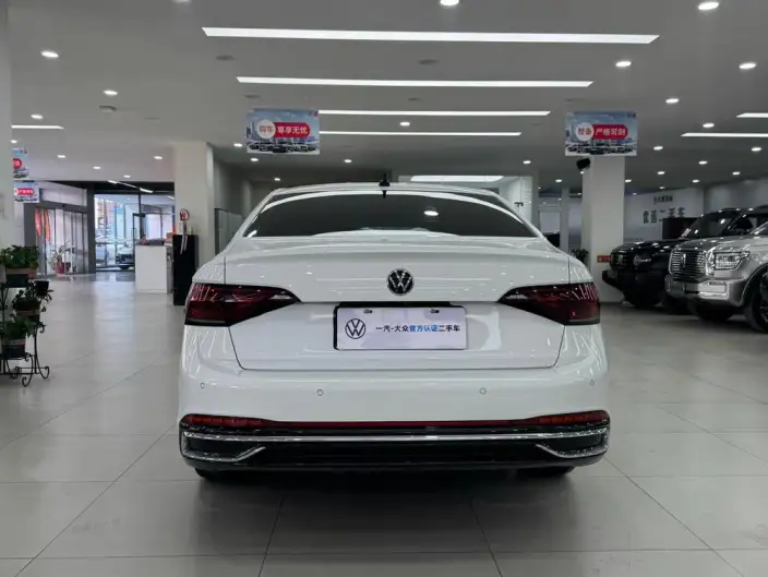 Volkswagen Sagitar 2023 Model 300TSI DSG Beyond Edition – фото 4