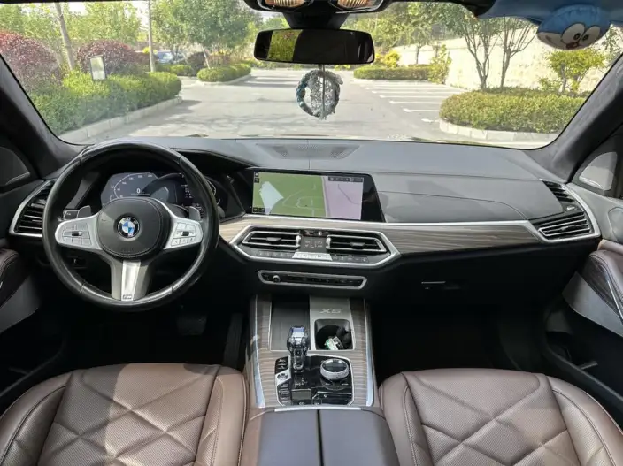 BMW X5 2022 Model xDrive 40Li Exclusive Model M Sports Set – фото 8