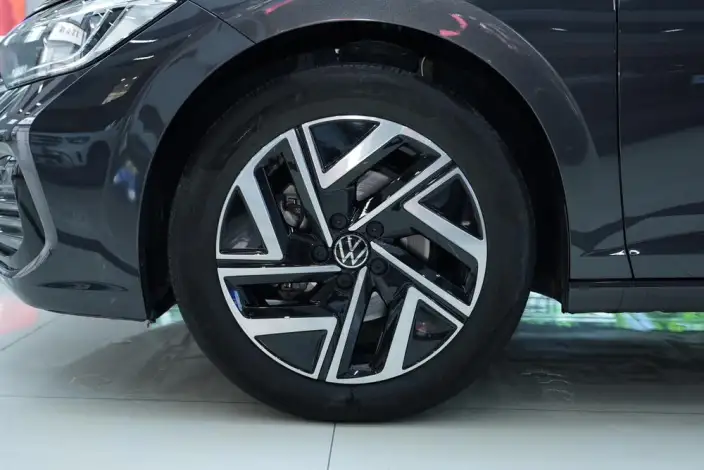 Volkswagen Sagitar 2025 Model 300TSI DSG Beyond Edition – фото 10
