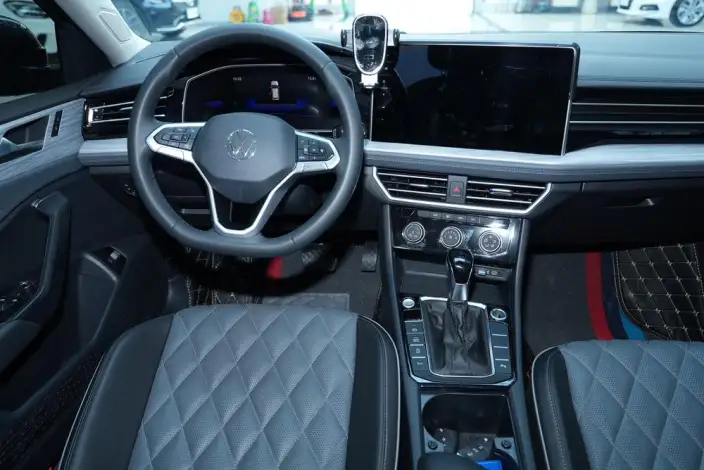 Volkswagen Sagitar 2025 Model 300TSI DSG Beyond Edition – фото 18