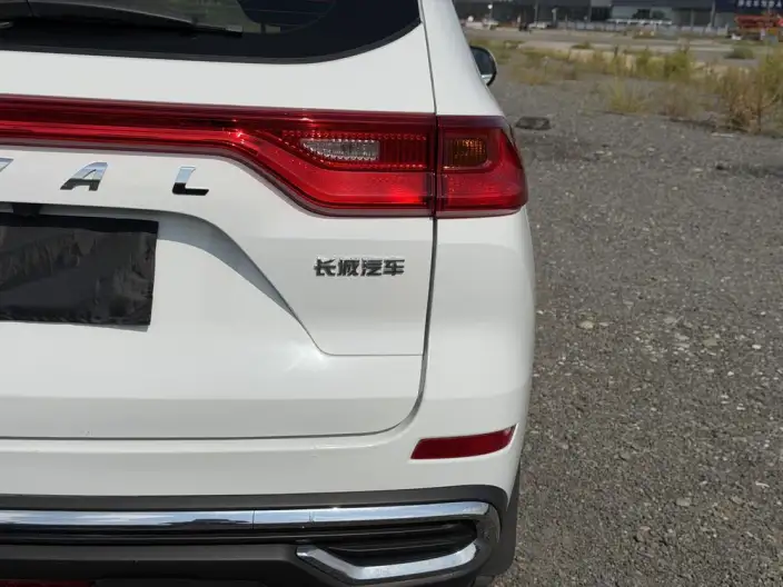 Haval M6 2021 Model PLUS 1.5T DCT Elite Smart Connect Model – фото 10