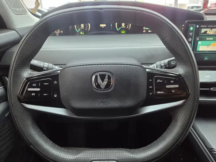 Changan UNI-K iDD 2023 Model Smart power iDD 1.5T 135km Smart Fun Model – фото 12