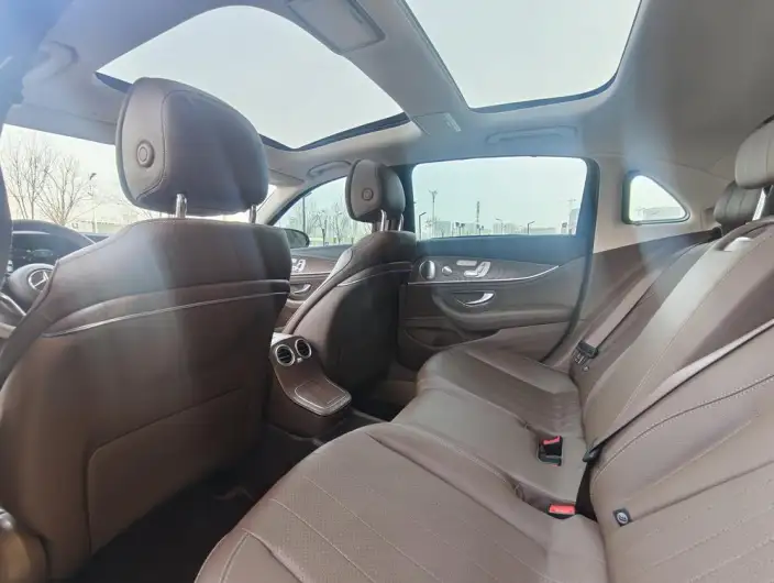 Mercedes-Benz E-Class 2022 Model Facelift E 300 L Luxury Model sedan – фото 9