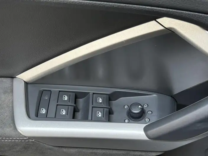AUDI Q3 2022 Model 35 TFSI Fashion Dynamic Model – фото 25