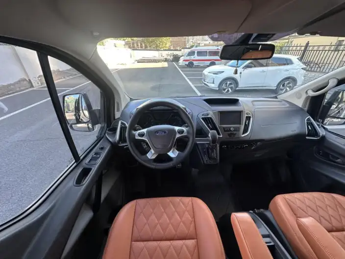 Tourneo 2020 Model 2.0T Automatic Elite Edition – фото 12