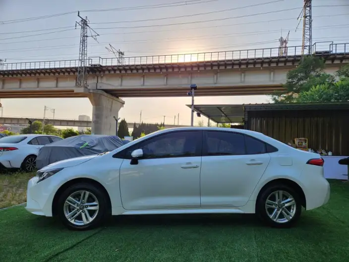 Toyota Levin 2022 Model 185T CVT Deluxe Edition – фото 4
