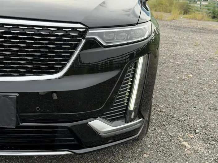 Cadillac XT6 2021 Model 28T VI seat 4WD Luxury Model – фото 9