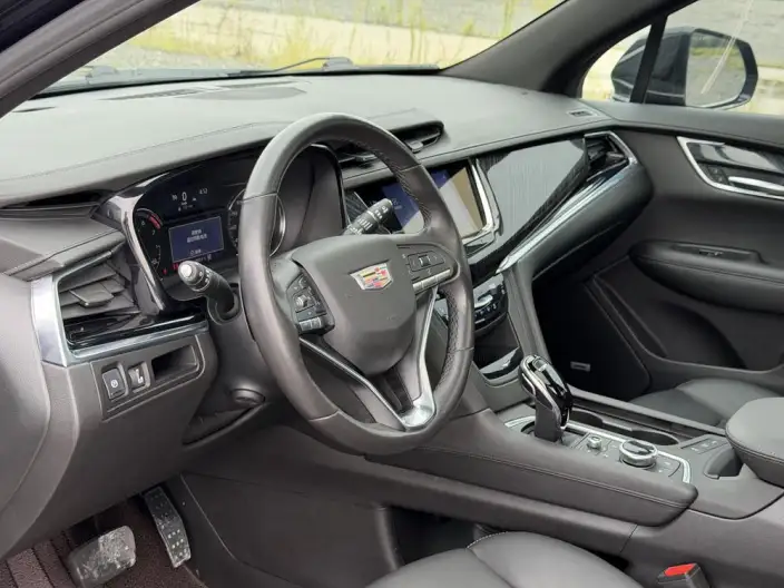Cadillac XT6 2021 Model 28T VI seat 4WD Luxury Model – фото 13