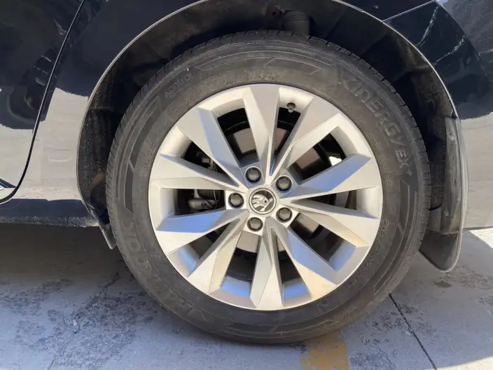 Skoda Superb 2021 Model TSI280 DSG Comfort Edition – фото 7
