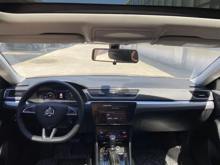 Skoda Superb 2021 Model TSI280 DSG Comfort Edition – фото 15