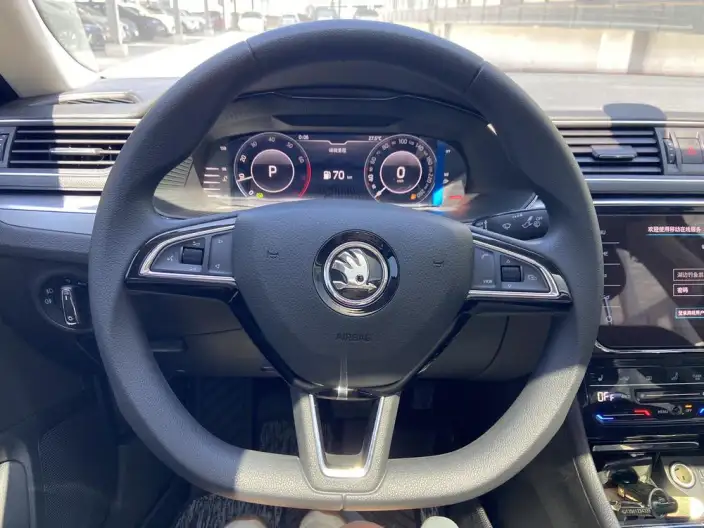 Skoda Superb 2021 Model TSI280 DSG Comfort Edition – фото 17