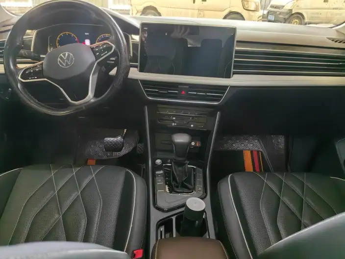Volkswagen Tiguan L 2023 Model 300TSI 2WD Smart Edition – фото 7