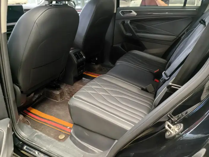 Volkswagen Tiguan L 2023 Model 300TSI 2WD Smart Edition – фото 10