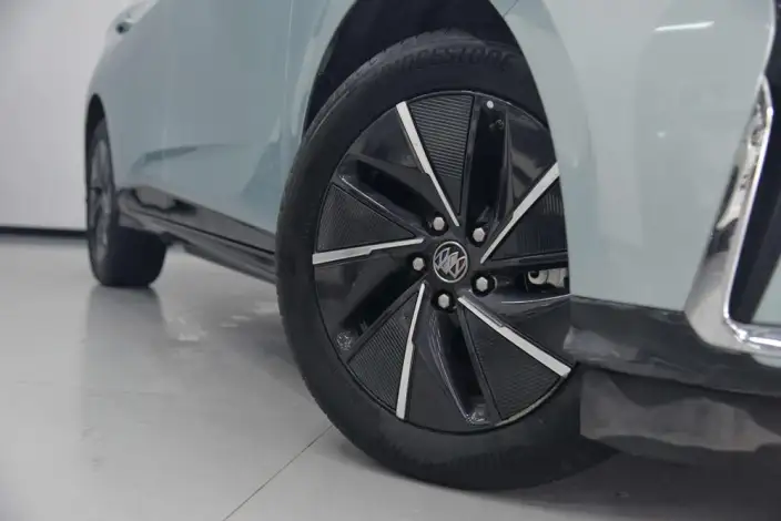 Buick Velite 6 2022 Model Connected Fashion Model PLUS – фото 10