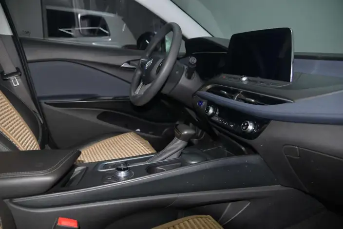 Buick Velite 6 2022 Model Connected Fashion Model PLUS – фото 16