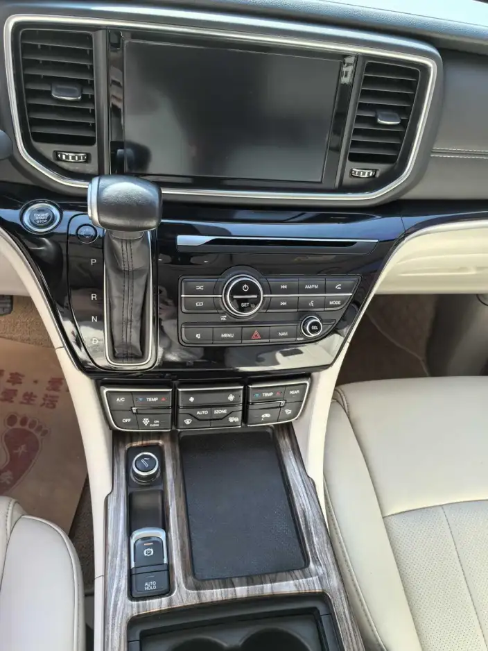 GAC Trumpchi M8 2020 Model Pilot Model 390T Premium Edition – фото 6