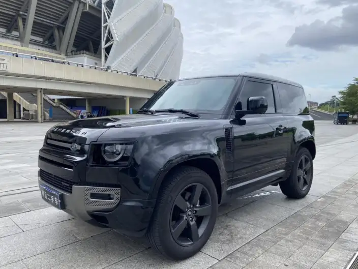 Land Rover Defender 2023 Model Facelift 90 2.0T P300 X-Dynamic HSE – фото 1