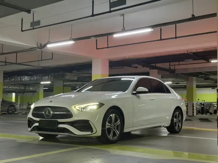Mercedes-Benz C-Class 2022 Model C 200 L Sports Edition – фото 1