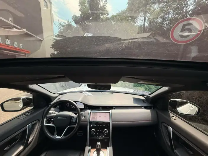 Land Rover Discovery Sport 2022 Model 249PS R-Dynamic SE Performance Technology Edition 5 seat – фото 6