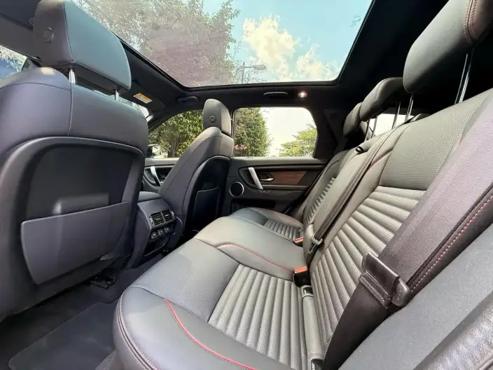 Land Rover Discovery Sport 2022 Model 249PS R-Dynamic SE Performance Technology Edition 5 seat – фото 8