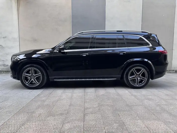 Mercedes-Benz GLS 2023 Model GLS 450 4MATIC Fashion Model – фото 4