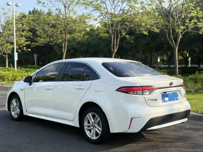 Toyota Levin 2022 Model Hybrid 1.8H E-CVT Enterprising Edition – фото 4