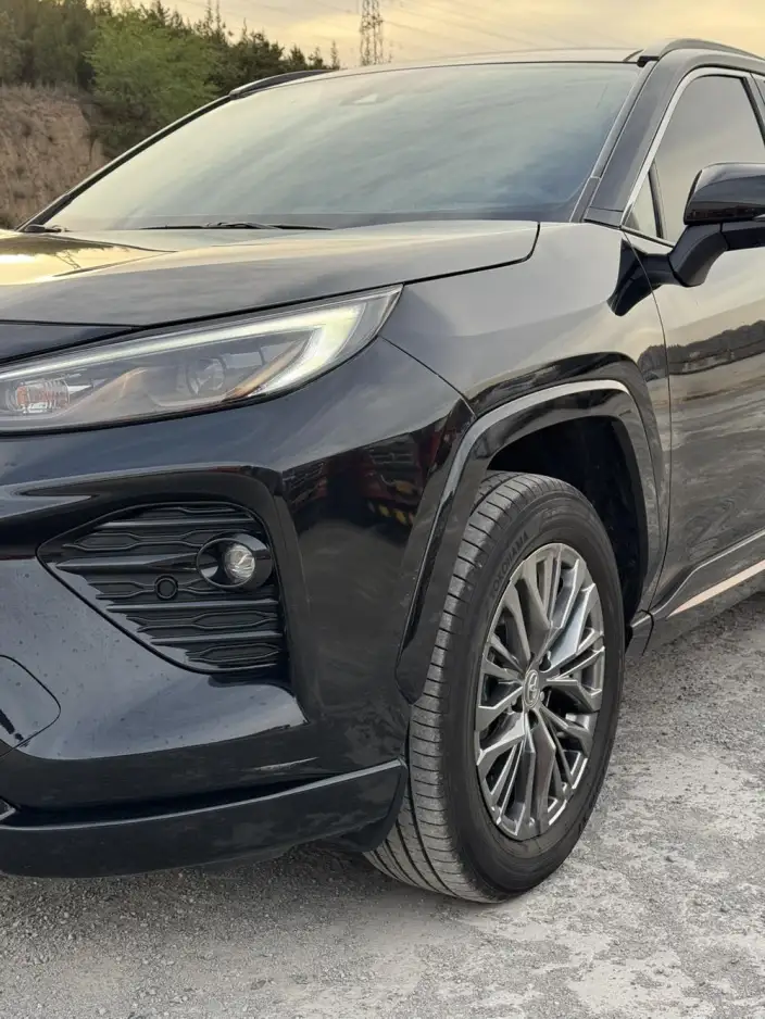 Toyota Wildlander 2024 Model 2.0L 2WD Luxury PLUS Edition – фото 6