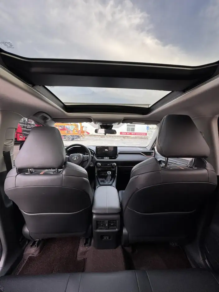 Toyota Wildlander 2024 Model 2.0L 2WD Luxury PLUS Edition – фото 10