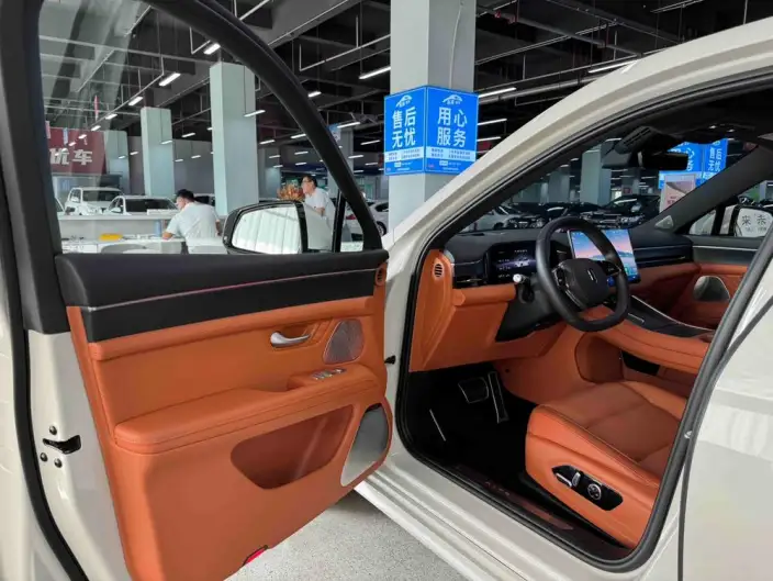 Aito M5 2025 Model Extended Range Ultra 4WD Edition – фото 14