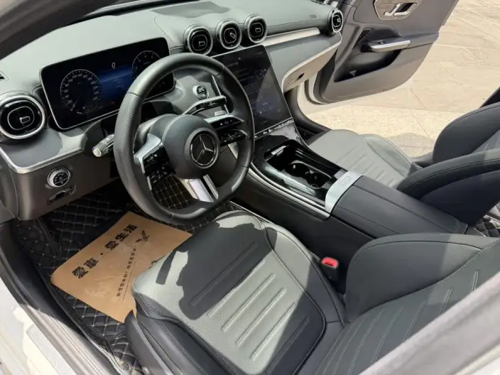 Mercedes-Benz C-Class 2023 Model C 200 L Sports Edition – фото 5