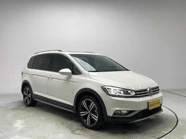 Volkswagen Touran L 2021 Model 280TSI DSG Extension Edition 6 seat – фото 3