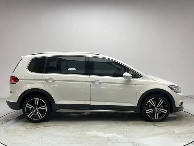 Volkswagen Touran L 2021 Model 280TSI DSG Extension Edition 6 seat – фото 8