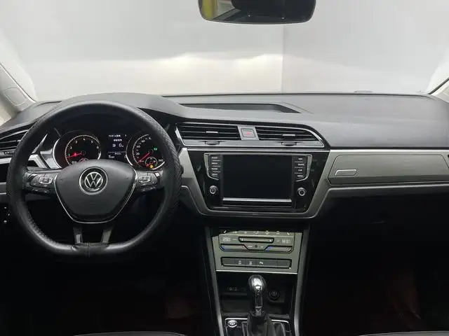 Volkswagen Touran L 2021 Model 280TSI DSG Extension Edition 6 seat – фото 14