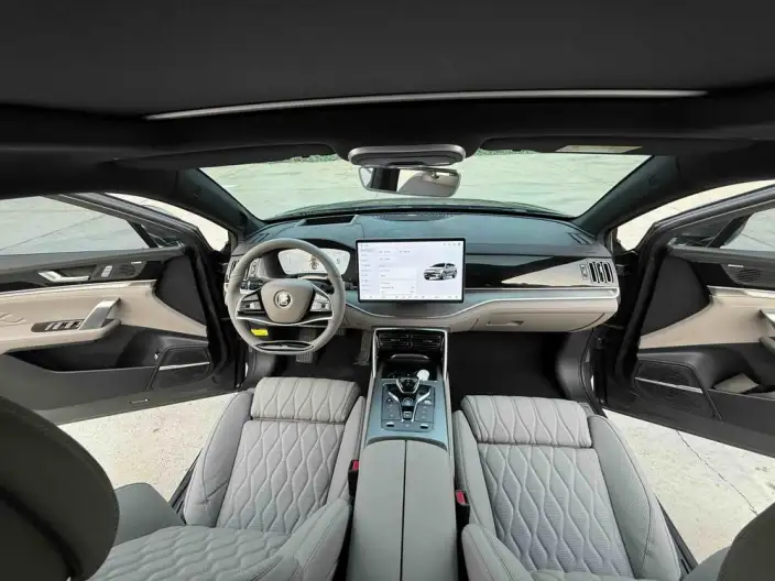 BYD Tang EV 2024 Model Honor Edition 730KM Exclusive Model – фото 7