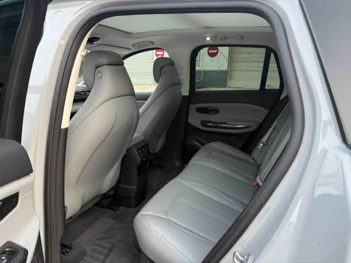 BYD Tang EV 2024 Model Honor Edition 730KM Exclusive Model – фото 8