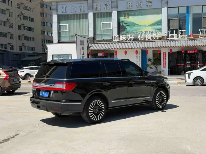 Lincoln Navigator 2020 Model 3.5T Zunyao Edition – фото 4